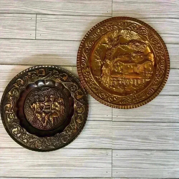 Set of Vintage Copper Plate Wall Decor - Picture 1 of 10
